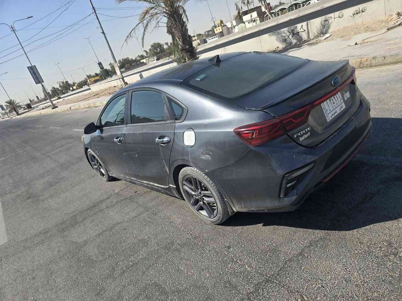 السلام عليكم سياره فورتي موديل 21 معوقين ماشا 113 سياره جديده حادثها ثلاث قطع صبغ بامريكه  رقم مثني الشري يتصل اويدلل   ***********
