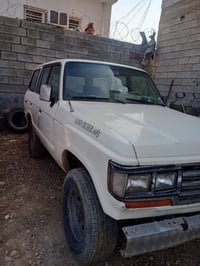 لاندكروزر • ١٩٨٥ • مكينة 3F