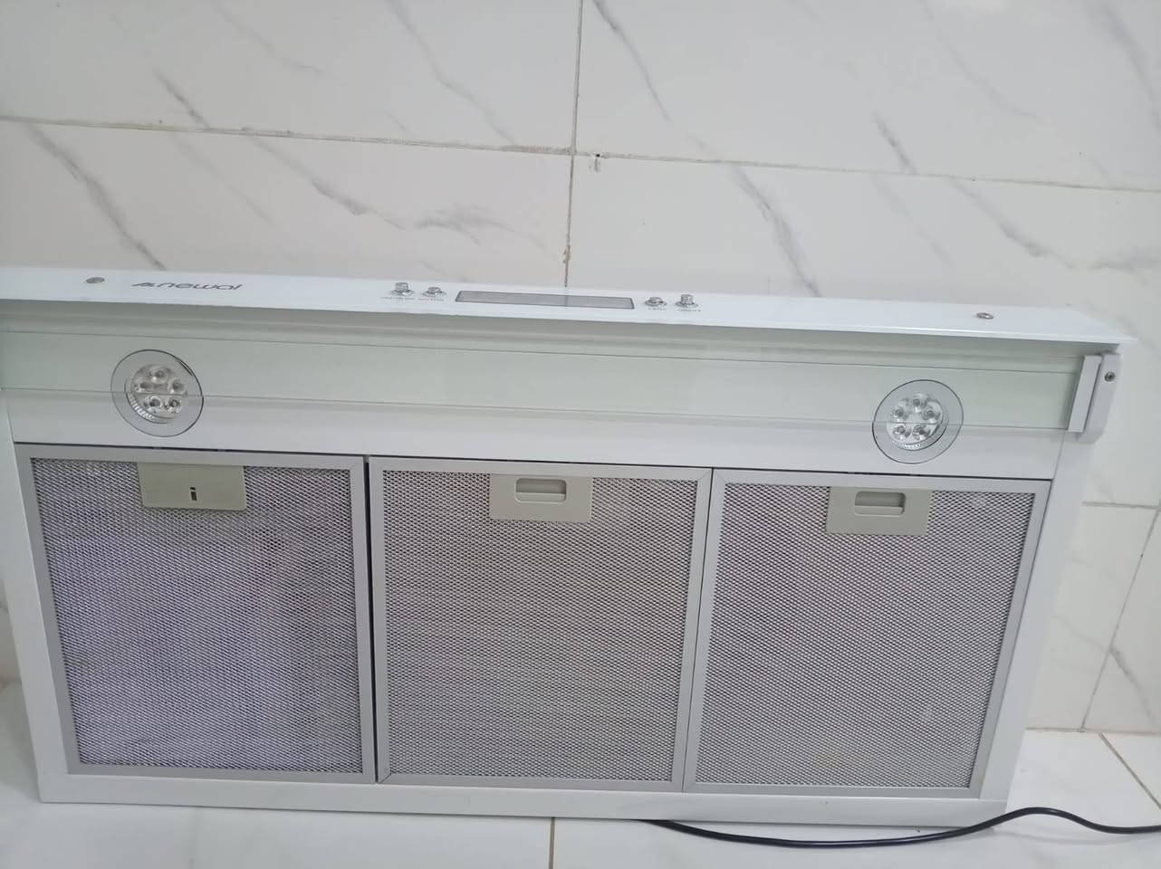 السلام عليكم للبيع 

طباخ مع شافطه جدد كربلاء حيل نظال
***********
