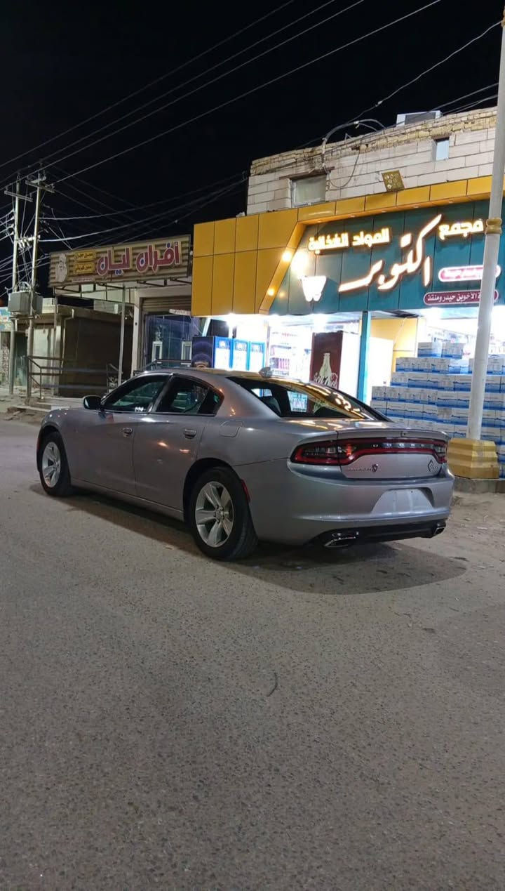 السلام عليكم جارجر موديل 17 معلايه 20 ماماشي بل قرار الجديد البيع فقط قصد مقدمه  من ٨٥ ولفوك  تفاصيل اكثر اتصل ***********  مكاني ناصريه مركز
