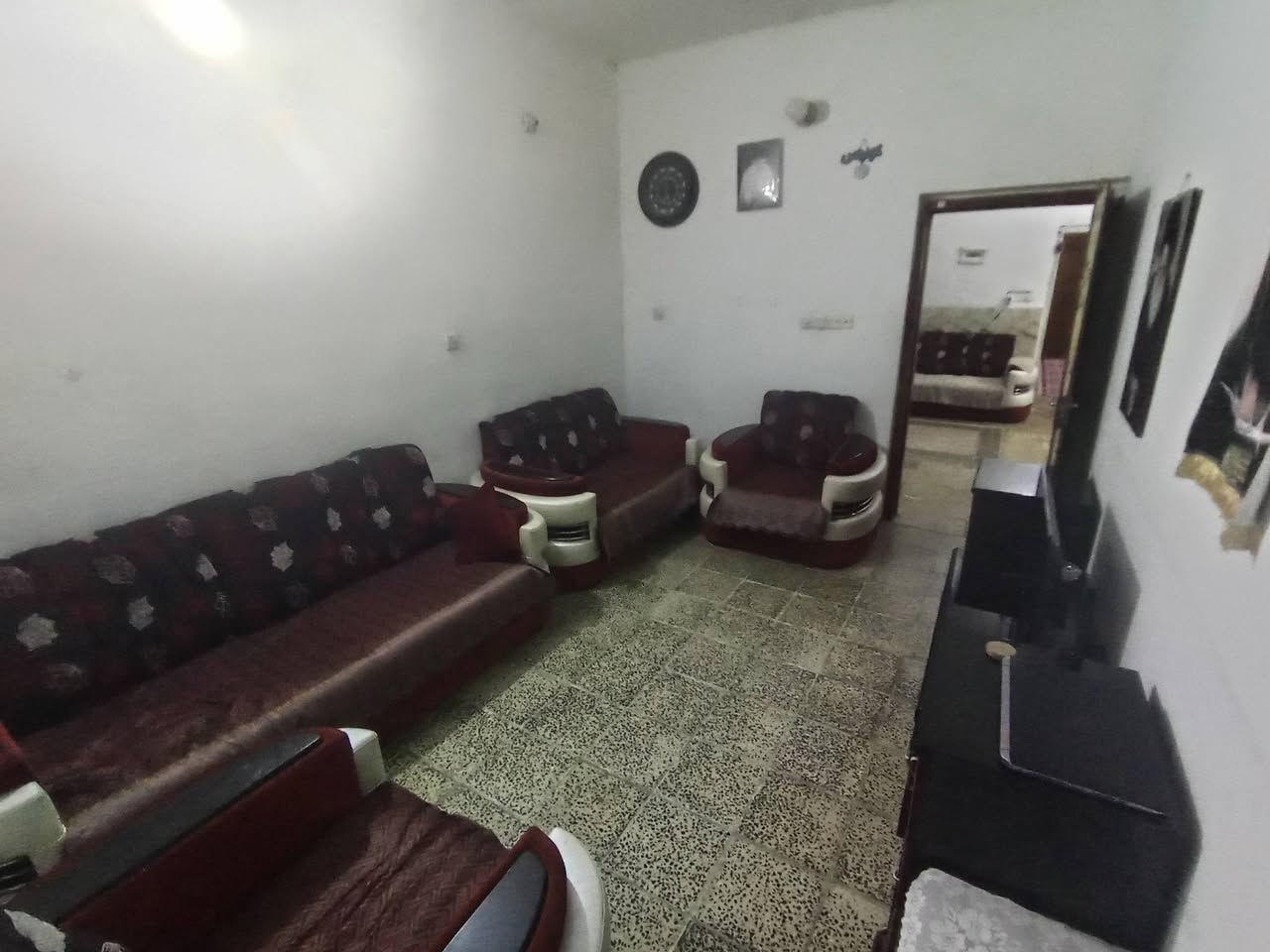 أسوار بغداد • ١٠٠م • واجهة ٦م