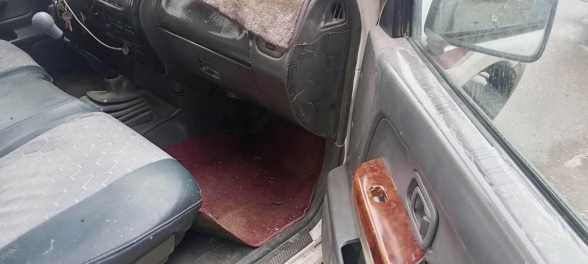 نيسان بیکاب • ٢٠٠٢ • السليمانية