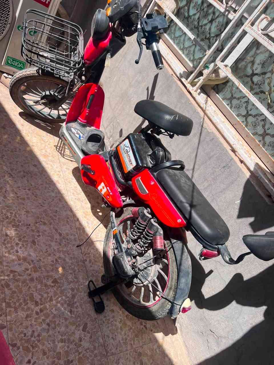 بايسكل شحن للبيع  السعر ١٥٠ ألف  ***********
