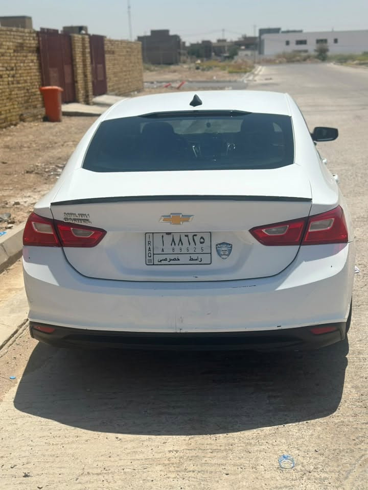 ماليبو
الموديل ..2020 
الظرر : جاملغ وبنيد  
رقم السياره /واسط 
المواصفات :بصمة ابواب وجنطة 
كشنات ..جلد احمر عمل 
سنويه ..ثاني يوم احولك 
كشنات ..هيتر 
تبريد ..فول 
شاشة ..جبيرة مع كامرة دوارة 
لايت ..زنون عالي
دسكات امامي خلفي جدد 
 معوقين.. باقيلهه 7اشهر وتصير حره 
السعر : 115وبيه مجال بسيط 
العنوان واسط الكوت مركز مدينه 
الرقم :***********
