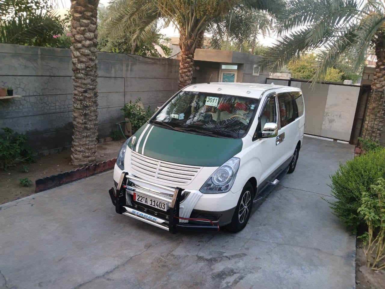 للبيع فقط ستاركس رقم شمالي سنوية بسمي هزة وبراد وسنوية لغاية ٢٠٣١ موديل ٢٠١١ مكفولة كفالة عامة من الصبغ والضربة والتبديل والبارد والشخوط سيارة جديدة بمعنى الكلمة كير محرك حاوية جدد تبريد ثلج فإن فول حدادية أمامي خلفي جديدة تخم تاير جديد سيارة مامشتغلة خطوط خلاص مال جناي وجديدة تاب كامرة خلفية سفريات سيارة جاهزة مابهة نقص برغي للإستفسار اتصل ***********السعر ١٧٣ وبيهة مجال بسيط حك الجية فقط
