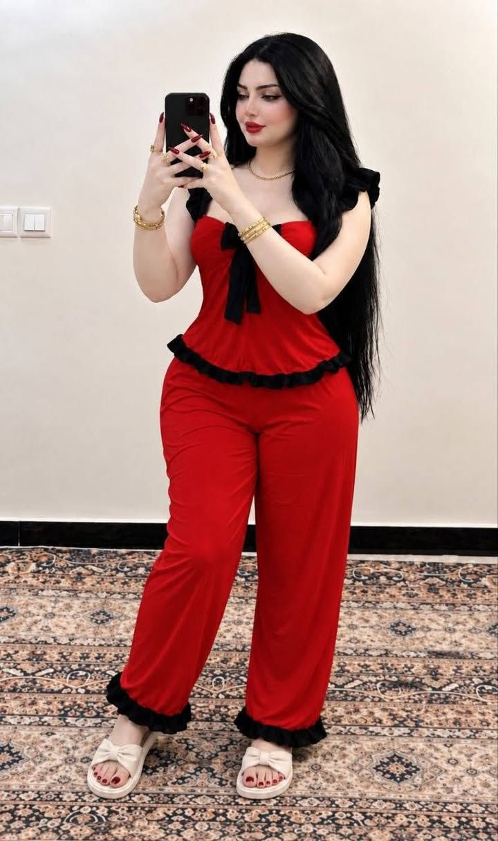 ✨ 💃💃💃 تراك نسائي بناتي   قطعتين — قمة الأناقة والراحة 😍 لوك ناعم وعصري بفصال أنيق يضيف لمسة أنوثة جذابة بكل تفاصيله 💕

🔹 نوع القماش:
قطن جيرسي مطاطي تركي اصلي   + 
 ليكرا مطاط، مريح، وخفيف على الجسم
✨فصال مرتب وجودة عالية عالفحص✔️
سعر قطعة، 20الف مع توصيل 
لحجز واستفسار واتساب ***********
