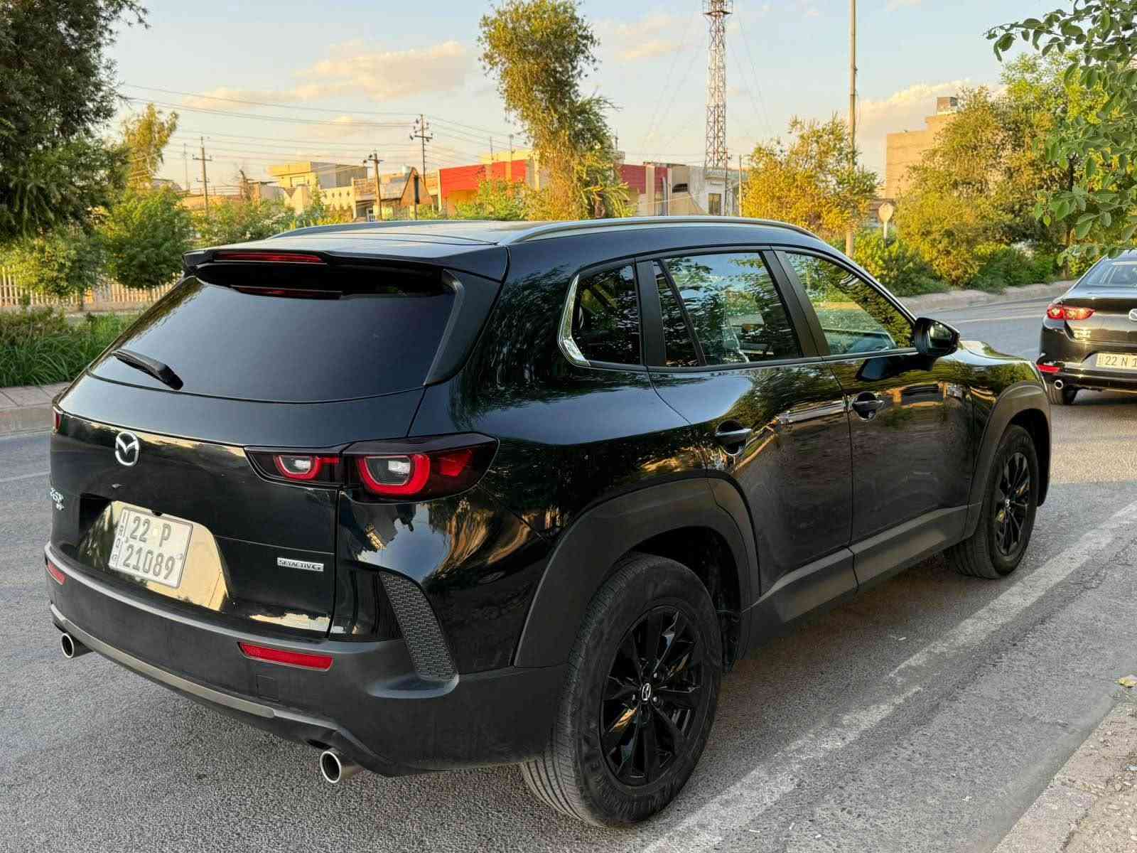 مازدا ٢٠٢٥AWD رةنكي رةش فوول بي بانوراما ٢٨ هةزار ميل رويشتووة بونيت و جاملغى بؤياغه بئ ناو گرتن ايرباگى ته قيه ده شبول و سوكانى بيلادى گؤرايه .  سعرى ١٩٠ وه ره قه مه جاليكى كه م

***********
*********** أربيل, العراق
