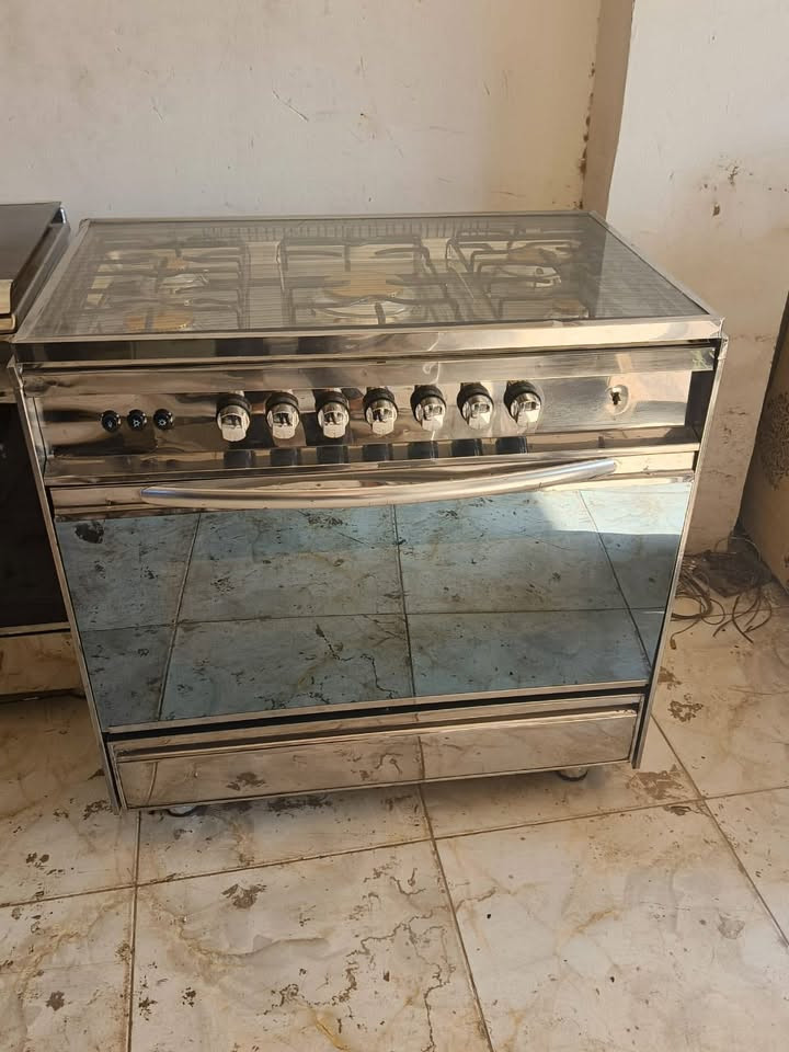 طباخات نظيفه جدا مصريه للبيع المكان بعقوبه
***********
