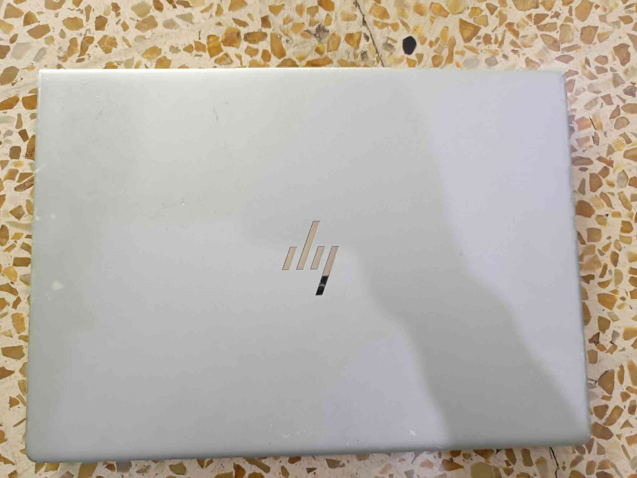 لابتوب للبيع نوع hp
السعر 180 وبي مجال بسيط التفاصيل بالصور المكان الموصل للتواصل واتساب ***********

نص مكتوب في الصور:
- Disk: 0, SAMSUNG MZVLW256HEHP-000L [S35ENX1JB25824] - Hard Disk Sentinel 6.10 PRO
- File Disk View Report Configuration Help
- Unregistered version, please register.
- SAMSUNG MZVLW256HEHP-000L (238.5 GiOverview Temperature S.M.A.R.T. Information Log Disk Performance Alerts
- Health: 98 % Disk: 0
- Temp.: 33 °C C:
- Performance: 100 %
- Health: 98 %
- Excellent
- The status of the solid state disk is PERFECT. Problematic or weak sectors were not found.
- The health is determined by SSD specific S.M.A.R.T. attribute(s): Available Spare (Percent), Percentage Used
- The TRIM feature of the SSD is supported and enabled for optimal performance.
- No actions needed.
- C: (237.8 GB)
- Free Space 200.6 GB Disk: 0
- Power on time: 714 days, 17 hours
- Estimated remaining lifetime: more than 1000 days
- Lifetime writes: 8.89 TB
- Click to add comment ...
- Repeat Test
- Health (%)
- 98
- 05/10/26
- الإعدادات الصفحة الرئيسية العثور على إعداد النظام جهاز العرض صوت الإشعارات والإجراءات مساعدة التركيز الطاقة وحالة السكون البطارية مساحة التخزين كمبيوتر لوحي معالجة متعددة العرض على هذا الكمبيوتر اكتب هنا للبحث حول تتم مراقبة الكمبيوتر وحمايته. راجع التفاصيل في أمن Windows ذاكرة RAM المثبتة ٨,٠٠ غيغابايت المعالج AMD Ryzen 5 PRO 3500U w/ Radeon Vega Mobile Gfx السرعة: ٢٤٠٠ ميغا هرتز 2.10 GHz بطاقة الرسومات 2 GB AMD Radeon(TM) Vega 8 Graphics مساحة التخزين 238 GB تم استخدام ۳۷ GB من ۲۳۸ GB إعادة تسمية هذا الكمبيوتر نسخ مواصفات الجهاز اسم الجهاز DESKTOP-Q3M06F9 HP EliteBook 745 G6 QEB20208 اسم الجهاز DESKTOP-Q3M06F9 المعالج AMD Ryzen 5 PRO 3500U w/ Radeon Vega Mobile Gfx 2.10 GHz
- الصفحة الرئيسية العثور على إعداد النظام جهاز العرض صوت الإشعارات والإجراءات مساعدة التركيز الطاقة وحالة السكون البطارية مساحة التخزين كمبيوتر لوحي معالجة متعددة العرض على هذا الكمبيوتر اكتب هنا للبحث الإعدادات حول تتم مراقبة الكمبيوتر وحمايته. راجع التفاصيل في أمن Windows الإعدادات المرتبطة تغيير مفتاح المنتج أو ترقية إصدار Windows قراءة شروط ترخيص برامج Microsoft إعدادات BitLocker إدارة الأجهزة سطح مكتب بعيد حماية النظام إعدادات النظام المتقدمة إعادة تسمية جهاز الكمبيوتر الشخصي هذا (متقدم) الحصول على مساعدة تقديم تعليقات ذاكرة RAM المثبتة ٨,٠٠ غيغابايت السرعة: ٢٤٠٠ ميغا هرتز المعالج AMD Ryzen 5 PRO 3500U w/ Radeon Vega Mobile Gfx 2.10 GHz بطاقة الرسومات 2 GB AMD Radeon(TM) Vega 8 Graphics مساحة التخزين 238 GB GB من ٢٣٨ GB تم استخدام ٣٧ GB إعادة تسمية هذا الكمبيوتر نسخ مواصفات الجهاز اسم الجهاز DESKTOP-Q3MO6F9 HP EliteBook 745 G6 QEB2020B اسم الجهاز DESKTOP-Q3MO6F9 المعالج AMD Ryzen 5 PRO 3500U w/ Radeon Vega Mobile Gfx 2.10 GHz انخفاض درجات الحرارة ١١:٢٣ ص ٤٨/٠٤/٢٤
- إعادة تسمية هذا الكمبيوتر
- نسخ
- مواصفات الجهاز
- HP EliteBook 745 G6 QEB2020B
- DESKTOP-Q3MO6F9
- اسم الجهاز
- المعالج
- AMD Ryzen 5 PRO 3500U w/ Radeon Vega Mobile Gfx
- 2.10 GHz
- ذاكرة RAM المثبتة
- 8.00 غيغابايت (0.90 غيغابايت مستخدم)
- بطاقة الرسومات
- AMD Radeon(TM) Vega 8 Graphics (2 GB)
- مساحة التخزين
- 238 GB SSD SAMSUNG MZVLW256HEHP-000L7
- معرف الجهاز
- FED0183BA-7755-4D83-8702-D81A903E5679
- معرّف المنتج
- 00330-53296-35714-AAOEM
- نوع النظام
- نظام تشغيل بإصدار 64 بت ومعالج يستند إلى x64
- القلم واللمس
- لا يتوفر إدخال باللمس أو بالقلم لجهاز العرض هذا
- الأسئلة المتكررة
- كيف يؤثر وجود ٤-٨ غيغابايت من ذاكرة الوصول العشوائي على أداء الكمبيوتر؟ هل يمكنني تشغيل التطبيقات الحديثة بسلاسة باستخدام سعة RAM هذه؟