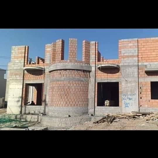 نشتغل بناء لبغ لاش صب نشتغل تفليش تعميرات ترميمات بيوت قديم ***********
