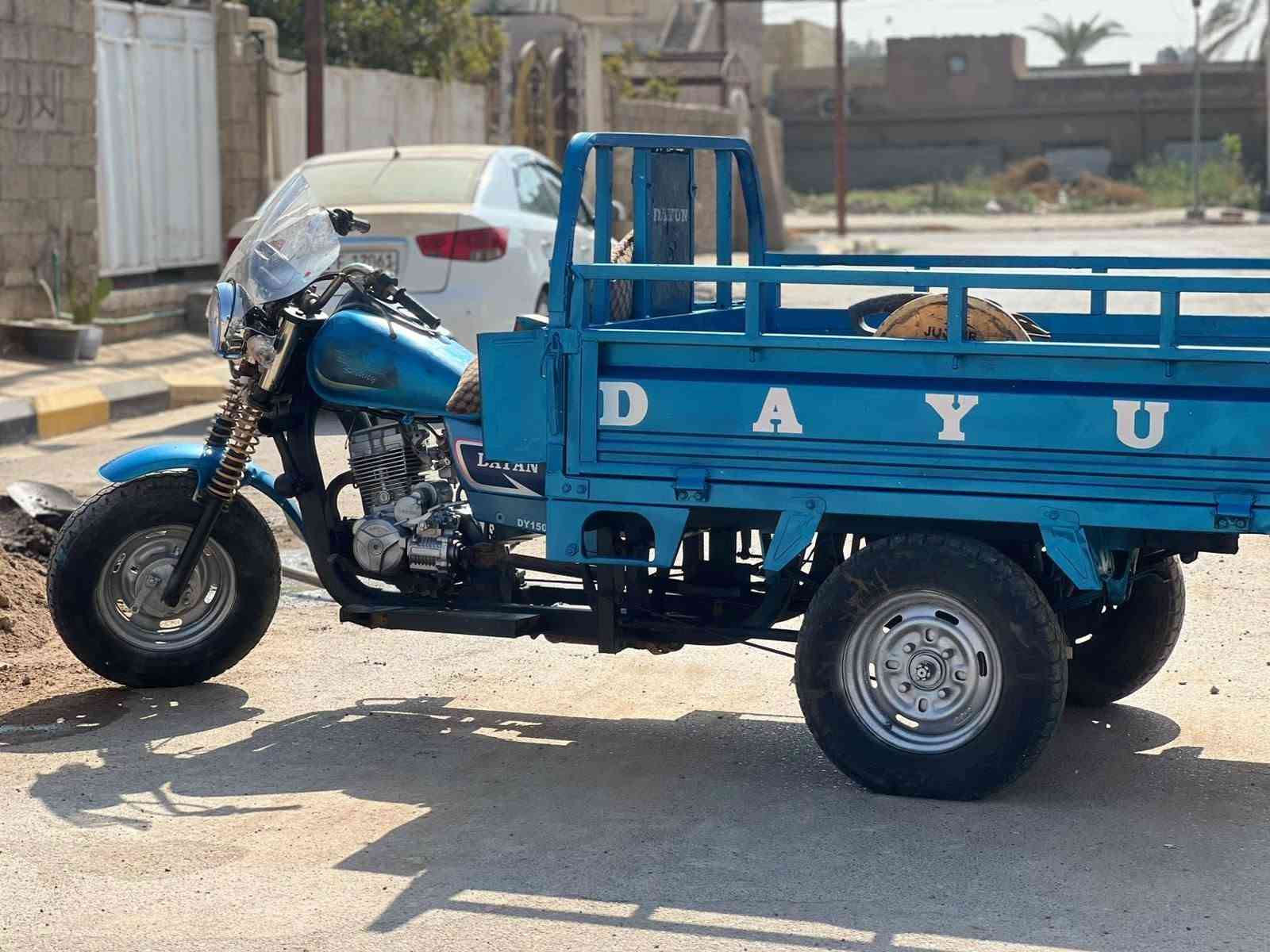 السلام عليكم ستوته للبيع اوراق اصولي 
شاصي ركبه كفاله اكسن جديد
 والسعر مليون 
مديل ١٦
ستوته حلوه مال جني
تايرا نظيفه دبلات شغالات 
 عنوان حفريه ناحية تاج الدين الصويره
***********
