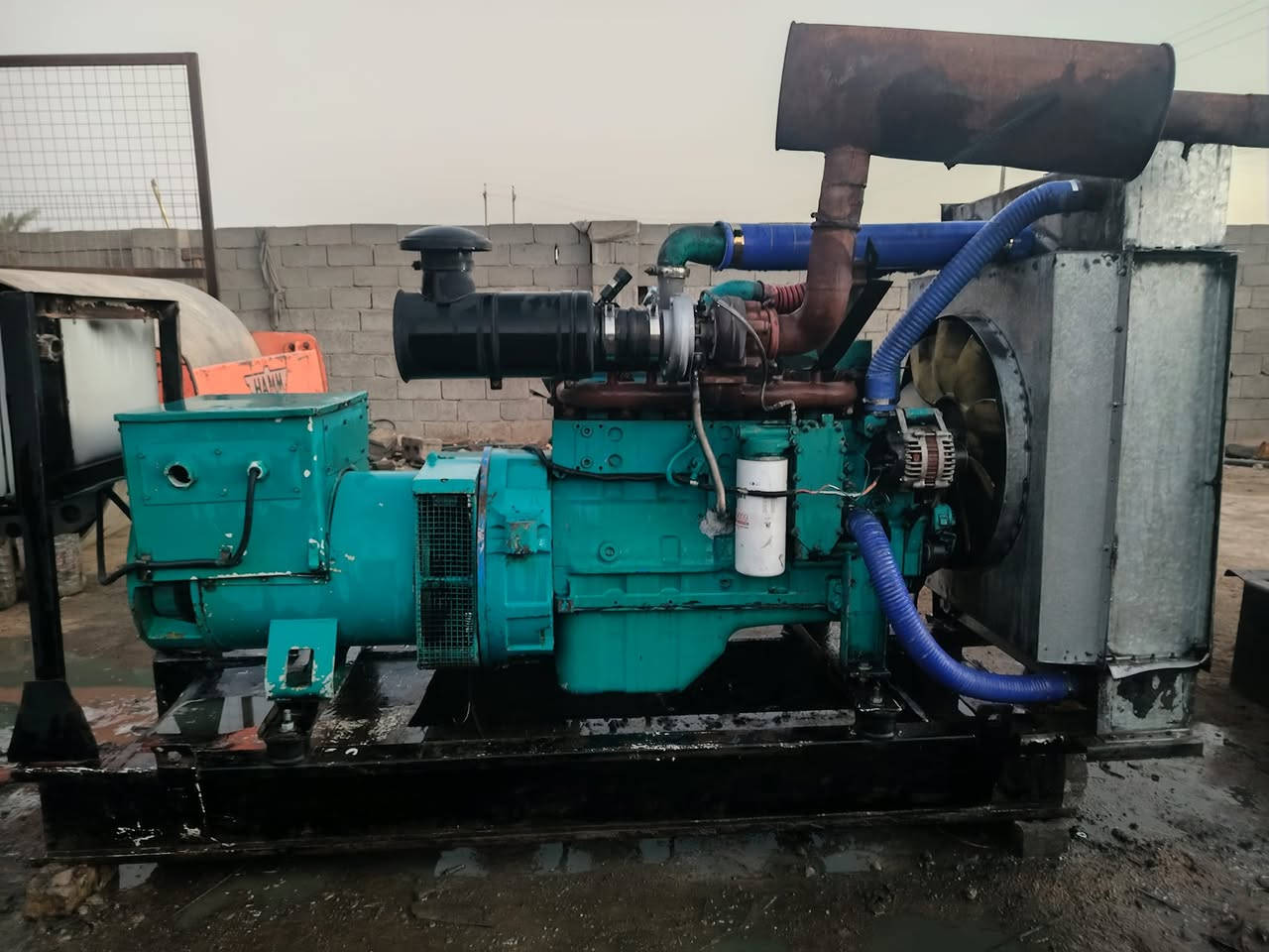 كمنز 114 ولف 12 جاهز  180 كيفي سيت بلادي ✅

راديتر و انتر كلر لاتنقيص ولاتبخير مولد سيت بلادي Ⓜ️

السعر 32 ورقة المكان بغداد *********** ☎️
