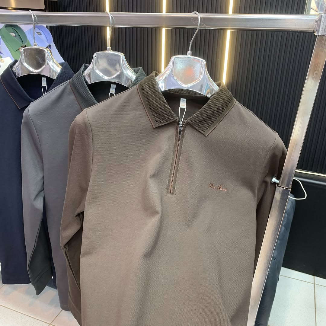 ملابس