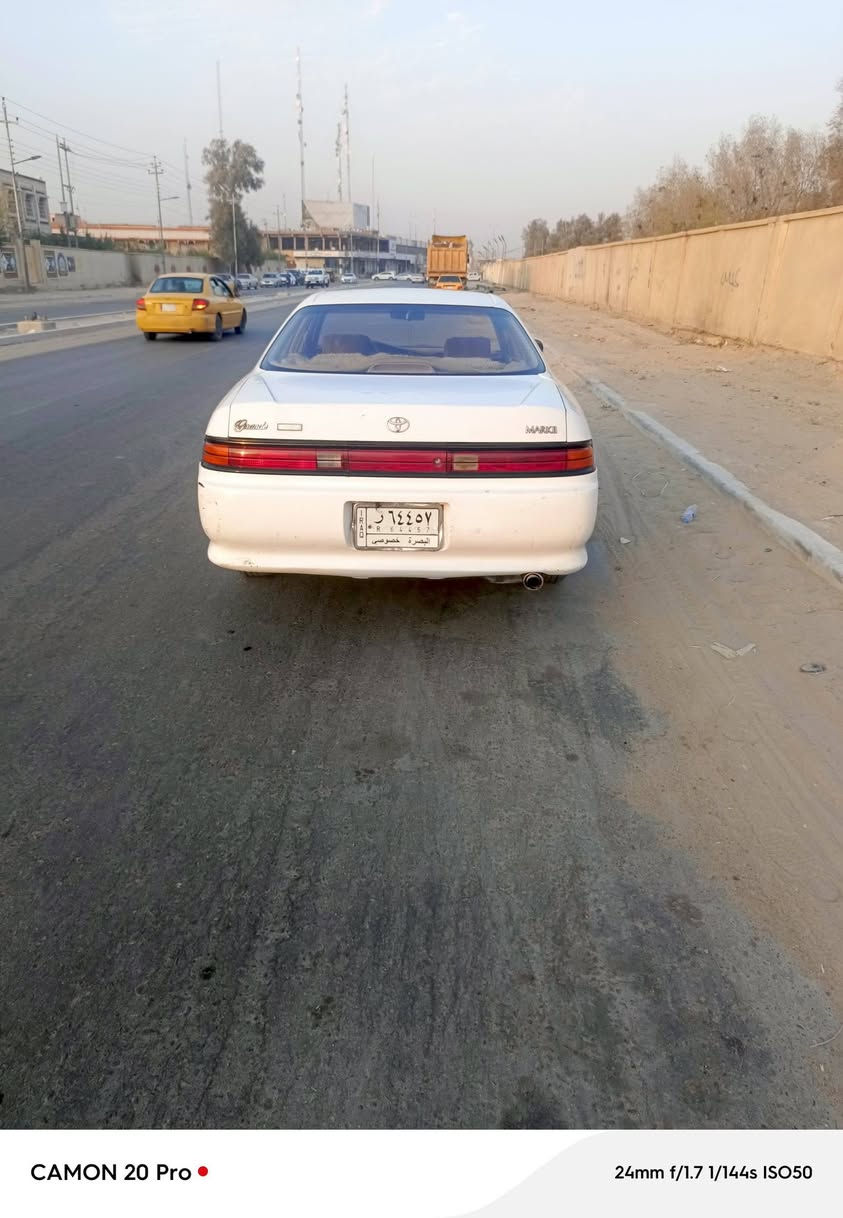 السلام وعليكم للبيع مارك مديل 200  سنوية منتهية سيارة مكفولة من الكصة ونقل جثة سيارة بسمي كير ومكينة توني شادهن وتخم تاير سيارة جاهزة السعر اتصل عل رقم  *********** وتدلل
