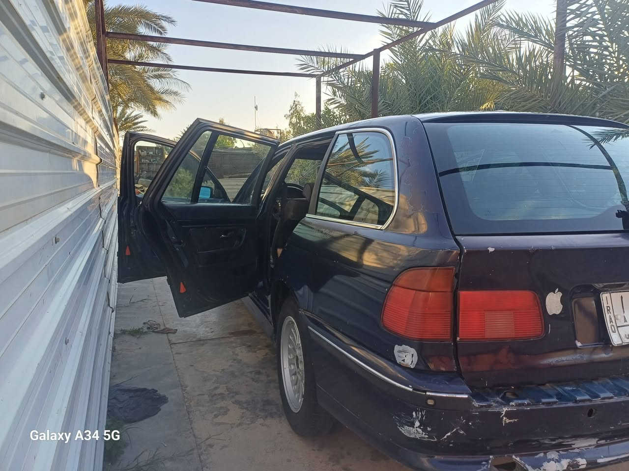 BMW..525..1998
رقم انبار انكليزي تحويل مباشر هزة جديدة  ، محرك وكير وتبريد بحاله ممتازه 

حدادية مع دبلات جديده طقم تاير وباتري جديد ، تحتاج ترتيبات غرفة السيارة مع بعض الملاحظات بالبدن الخارجي ، 

السعر ٥٧ وبيها مجال 

مكانها الانبار / حديثه 

***********
