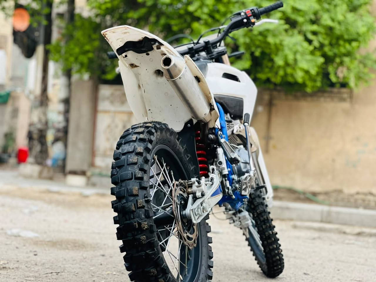 قفاز • CRX300 • ٢٠٢٥