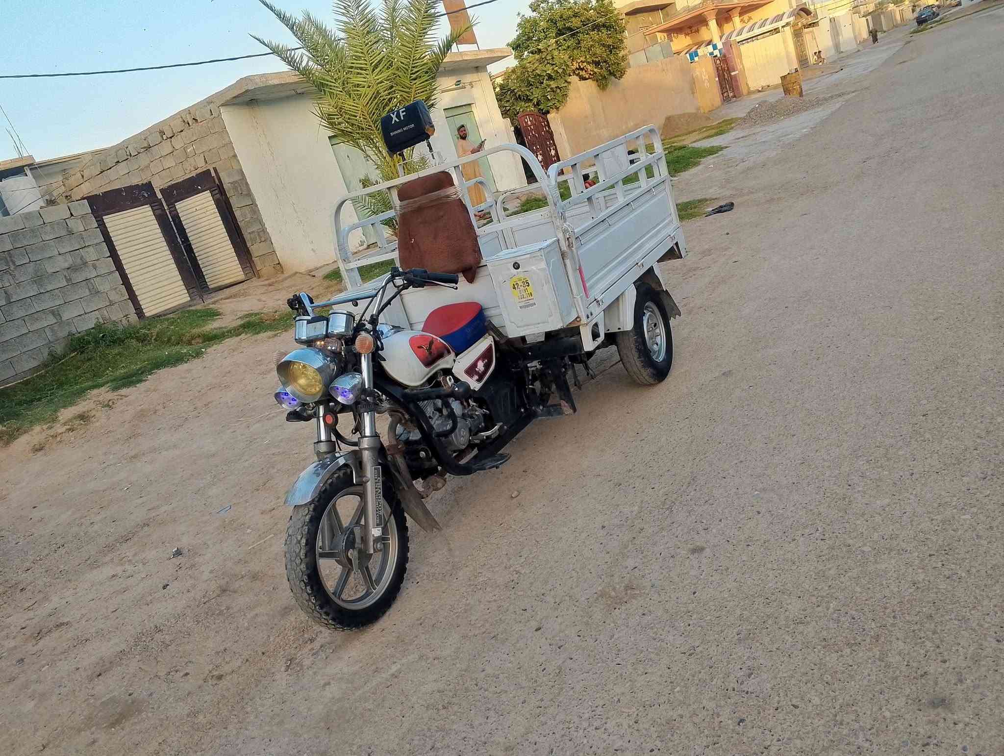 سلام عليكم ستوته للبيع مديل(22)  ستوته  مكفوله من كلشي اي نقص مابيه كهربائيات گلوبات اشاير كله شغاله سلف هندر كله شغال ستوته خير من الله اي نقص مابيه  ستوته  اوراق كامله ستوته كفاله عامه   مناقصه اي شي بدي قلاب فول تايرات كهربايات كلا شغال وجديد  مابيه اي نقص من تاير للتاير دبلات جديد مابي اي نقص لا صبغ ولا ليحم شاصي شرط
مكاني: ديالى: منصوريه الجبل
 السعر مليون و 450 اوبيها مجال 
الرقم: ‏‪***********‬‏ اتصل وبيك خير ودلل🩶
