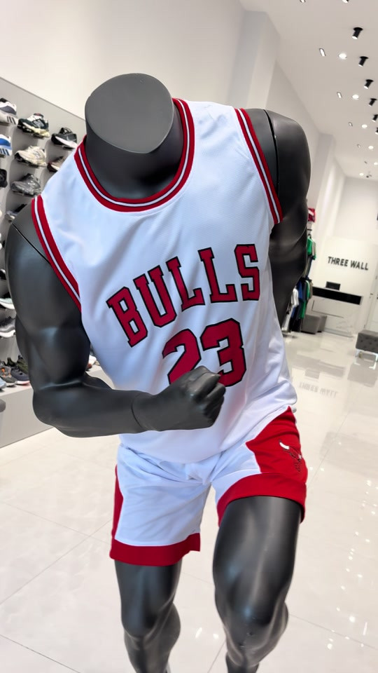 زبائن 3W عروض نار 🔥🔥 تراك شورت جوردن  كوالتي عالي السعر 20,000 القياسات (M-L-XL-XXL-3XL) عنوان المحل بغداد القادسيه مدخل ساحة قحطان ثاني استداره ع يسار  ازياء Three Wall للاستفسار الاتصال :*********** متوفر توصيل لجميع مناطق العراق #ترند 
