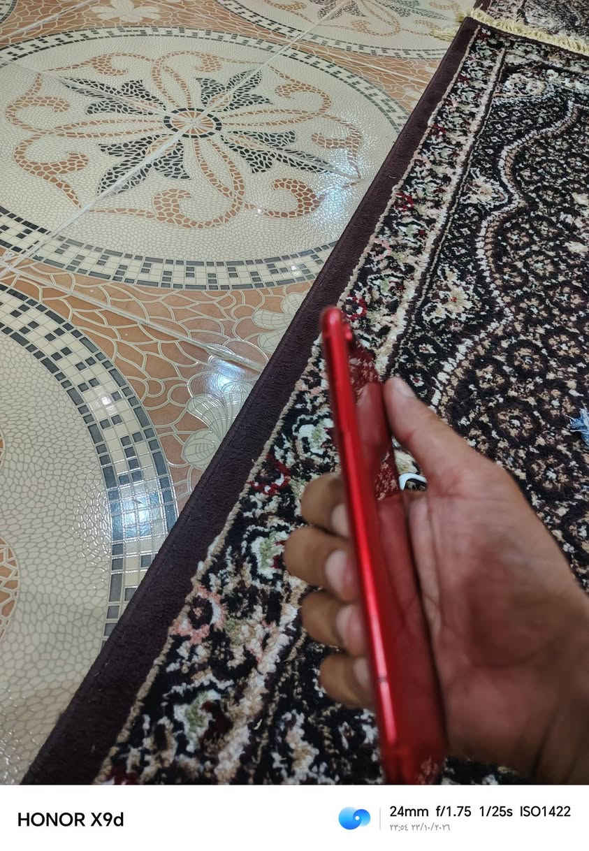 آيفون اكس ار • احمر • ٦٤