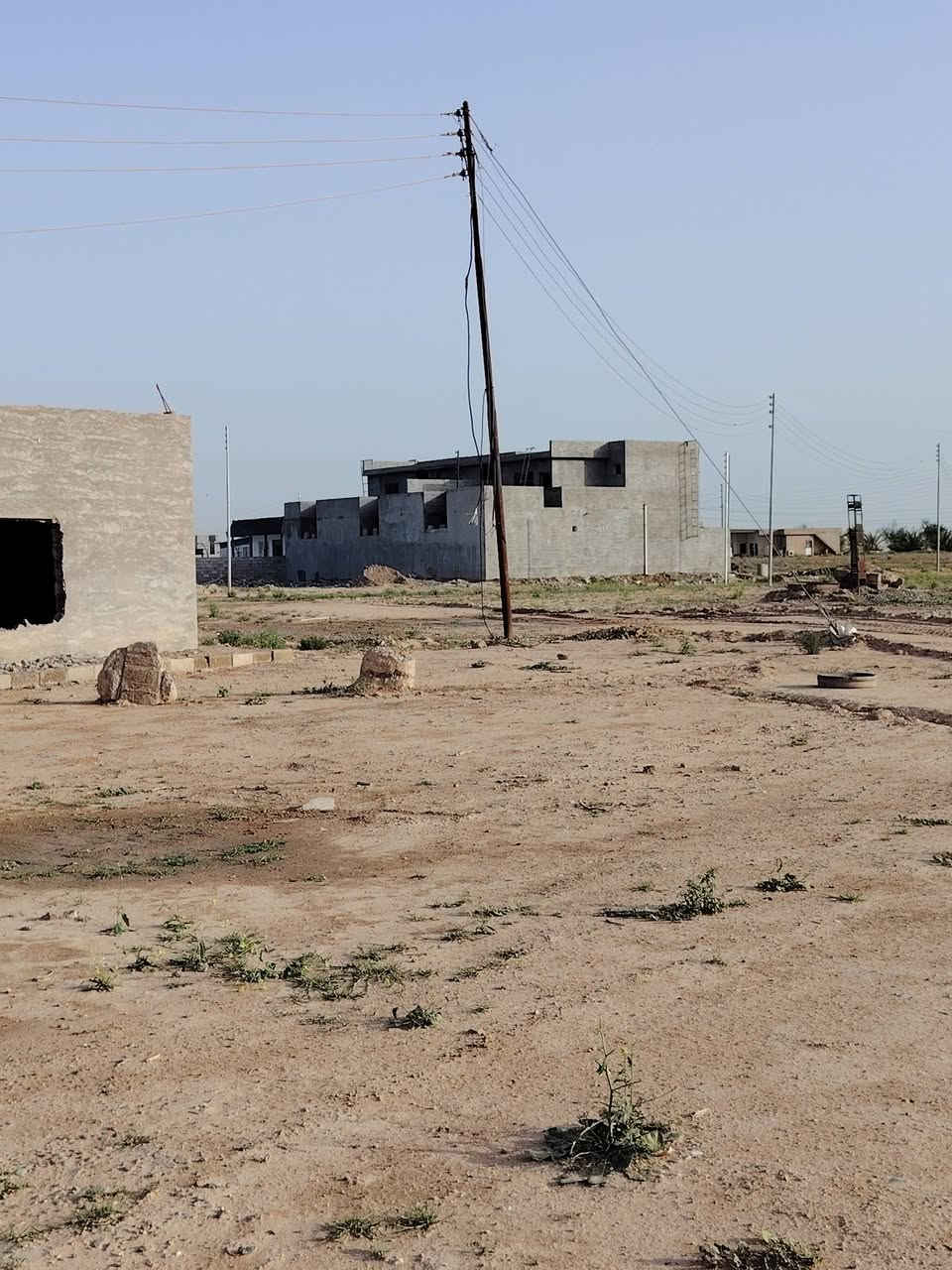 قطع اراضي زراعيه سكنيه في حي الفرسان خدمات ماء وكهرباء وسكن
بالتقسيط المريح
سعر ال200 متر 7 ملايين تدفع مقدمه 3 ملايين وبالشهر 250
او بدون مقدمه 500 ألف بالشهر
***********
***********
***********
