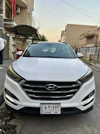 هونداي توسان 2018 خليجي مكفول السياره برغي ممفتوح بيها رقم بغداد باسمي...