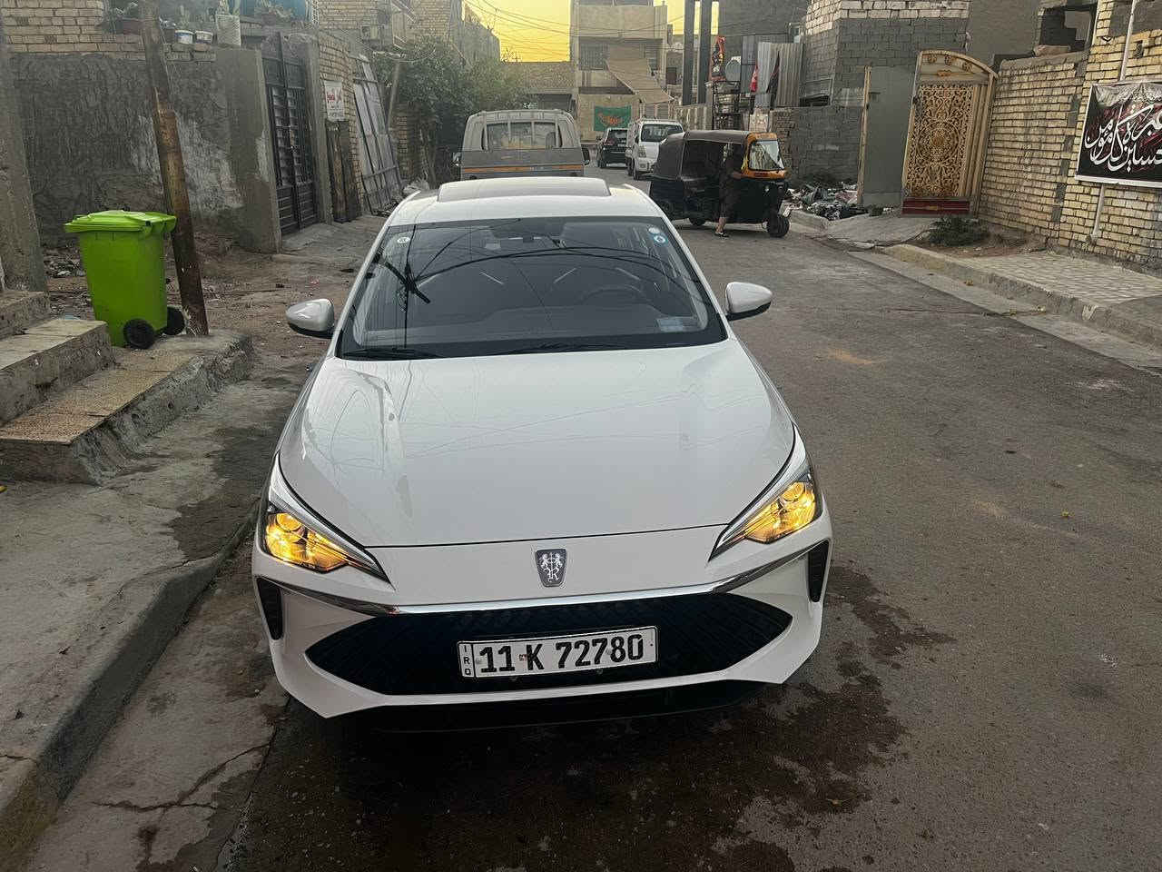 عليكم سيارة MG روي للبيع 2024 ماشية 3000 بعدها بالضمان  رقم بغداد مكان بغداد البلديات الاستفسار *********** سعر500 .15مليون وخمسمية
