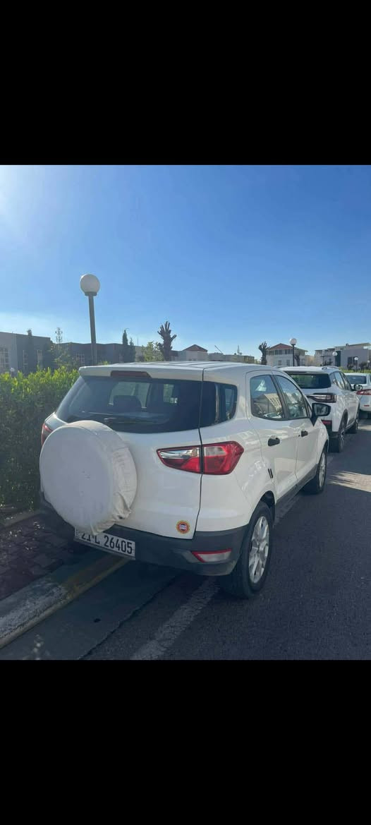 سلام علیکم 
Ford ecosport 2016
سیارە خلیجیە جمیلە و نضیفە  مودیل ۲۰۱٦  لون ابیض بدون سبوغ بس شبرین بە  سیارە نضیفە ماشی ۱۰٨ الف کم حقیقی سنویە جدیدە باسمی احولهە ای وقت ترید مکینە مالە نفس زیرو و ما تحس تصرف ای بانزین یروح علی هوی 
گیر مالە مجدد نفس زیرو دهن گیر و المکینە مبدل جدید سرفس کامل سویت لە  سیارە بدون ای عیب ما تلاقی ای عیب انضف و احسن من مودیلات جدیدە شکل مرغوب مکینە مرغوبە اربع سلندر تنفس طبیعی بدون تیربو  ای مصروف ما بە تبرید ثلج  سیارە تخبل من نضافە 
سعرە ٨۷ ورقە بە مجال ل طیبین 
***********
