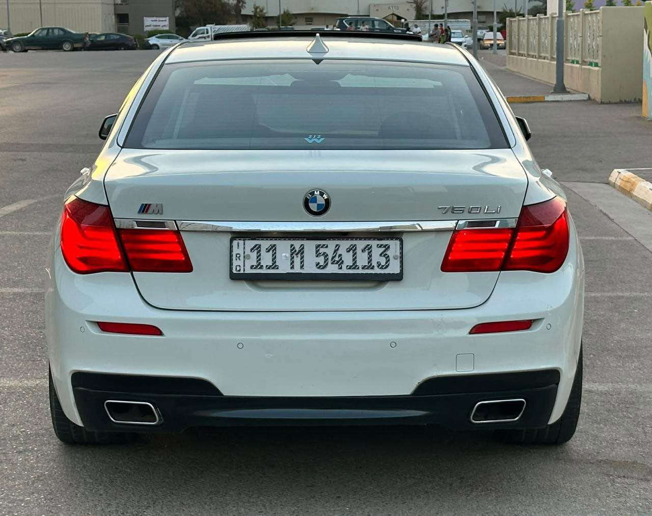 بي ام دبليو 750Li • باب طويل • محرك V8 ٥٠٠٠