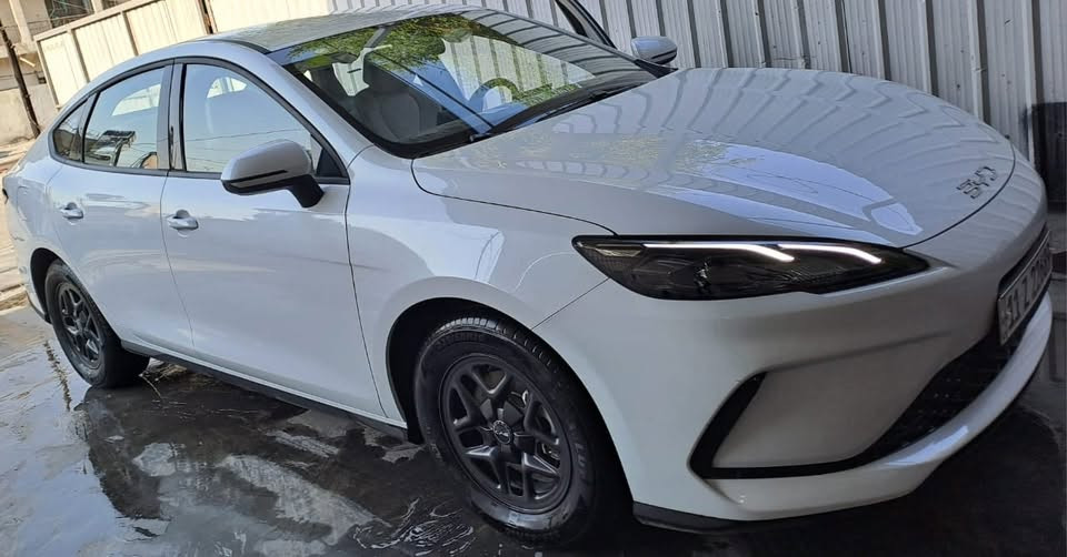 سيل 5 BYD
موديل 25 
ماشية 11 الف 
رقم بغداد  السيارة مكفوله من كلشي 
المكان بغداد العامرية  
السعر 21 و250 الف مجالها شي بسيط 

‭***********‬  مكلف بالنشر  للاتصال فقط
