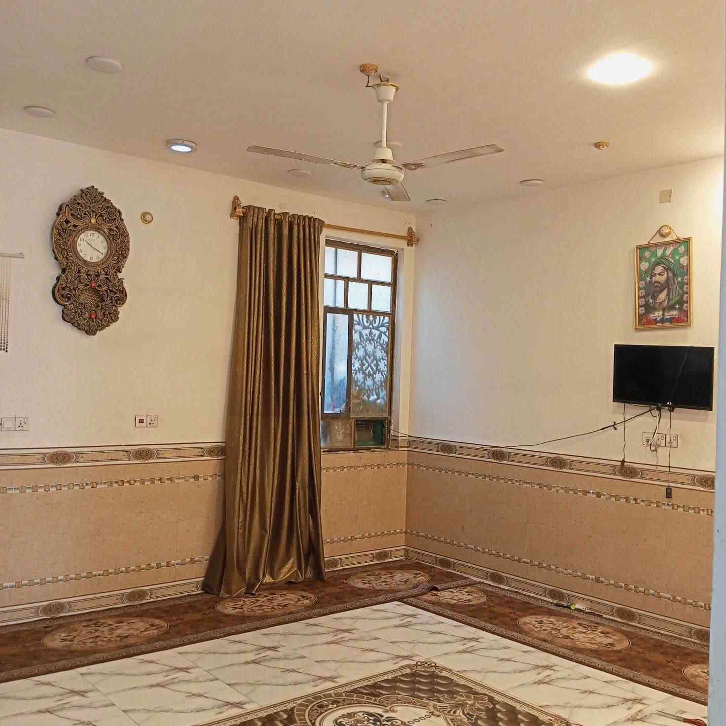 بيت للبيع بالفداء بناء حديث اول ماتنزل شارع ابولبنان ركن على ساحه وشارع 15 قرب موكب آئمة البقيع مساحه 200 بالطابو واقع حال 300 متر السعر 190 وبيه مجال للأستفسار *********** صالح سمير البدري للعقار ( كروب واتساب المكتب 👇

https://chat.whatsapp.com/JrjIPusjIwlIg7QH5mjVI9?s=cl&p=i&mlu=0&ilr=0

