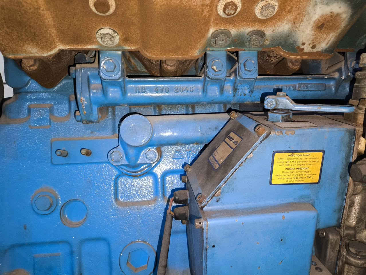 افيكو حجم 137 كايد 13 توليد 375KVA بلادي وارد ما مشتغل بالعراق العنوان اربيل للأستفسار الإتصال *********** يوجد توصيل لكافة المحافظات وبضمان 🚛
