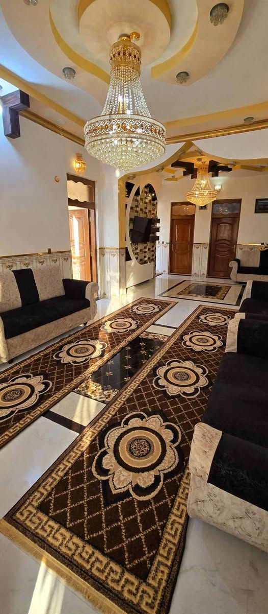 النعمانية • بيت فاخر • واجهة ١٦م