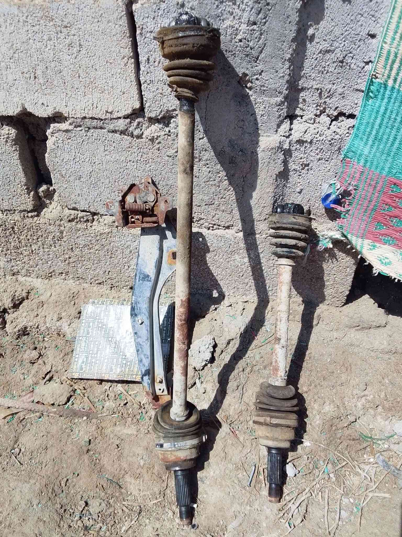 السلام عليكم إخوان، عندي وجبة غراض سايبا تفصيخ نظيفة للبيع، والأسعار مناسب
عينة (كيجات): كاملة شغالة ونظيفة 👈 (20 ألف)

راديتر: نظيفة جداً وبشرط ما بيها أي ليك 👈 (20 ألف)

درايم شفت (اثنين): نظاف 👈 (20 ألف للزوج)

عصا الإشارة بالستيرن: الطقم كامل وشغال 👈 (10 ألف)

مسجل سايبا: شغال ونظيف 👈 (10 ألف)

مراية داخلية ( ال بالنص): زغيرة وأصلية 👈 (5 آلاف)

📍 الموقع: البصرة - التنومة - الصالحية.
📞 للتواصل والاستفسار: [***********] أو راسلني خاص.
