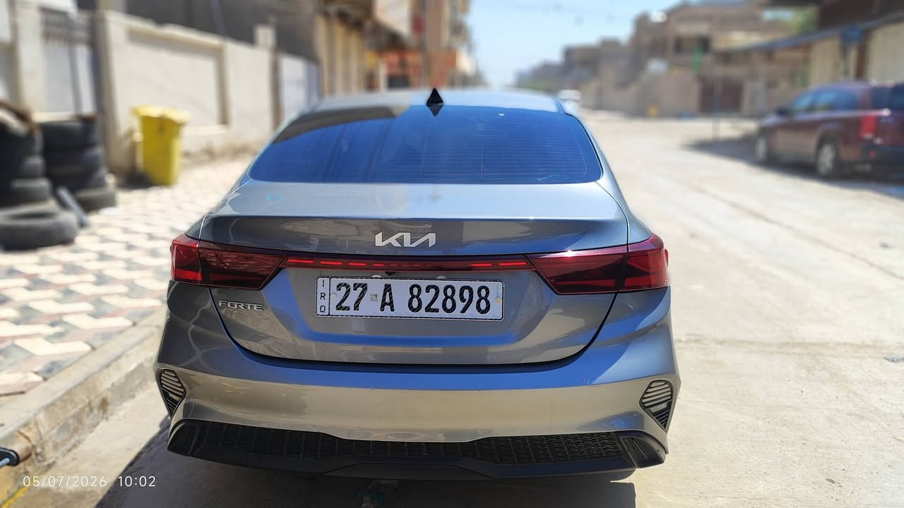 السلام عليكم
كيا فورتي 23 امريكي بيها بنيد وجاملغ مبدلات اصلي شركة والباقي كفاله ماشيه 40 حقيقي كير ومحرك وتبريد كفاله معوقين السعر 135وبيها مجال 
الشراي يتصل ويتدلل مكان السيارة الشطرة
***********
