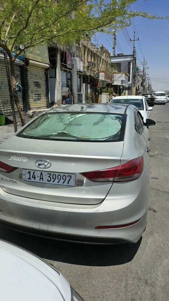 السلام عليكم النتره موديل 17سياره حلوه وجاهز 
تحكم ستيرن جهتين تبريد ثلج حداده كير مكينة 
دوش 2000سياره خير من الله السعر 105وبيها 
مجال قليل *********** البصرة, العراق
