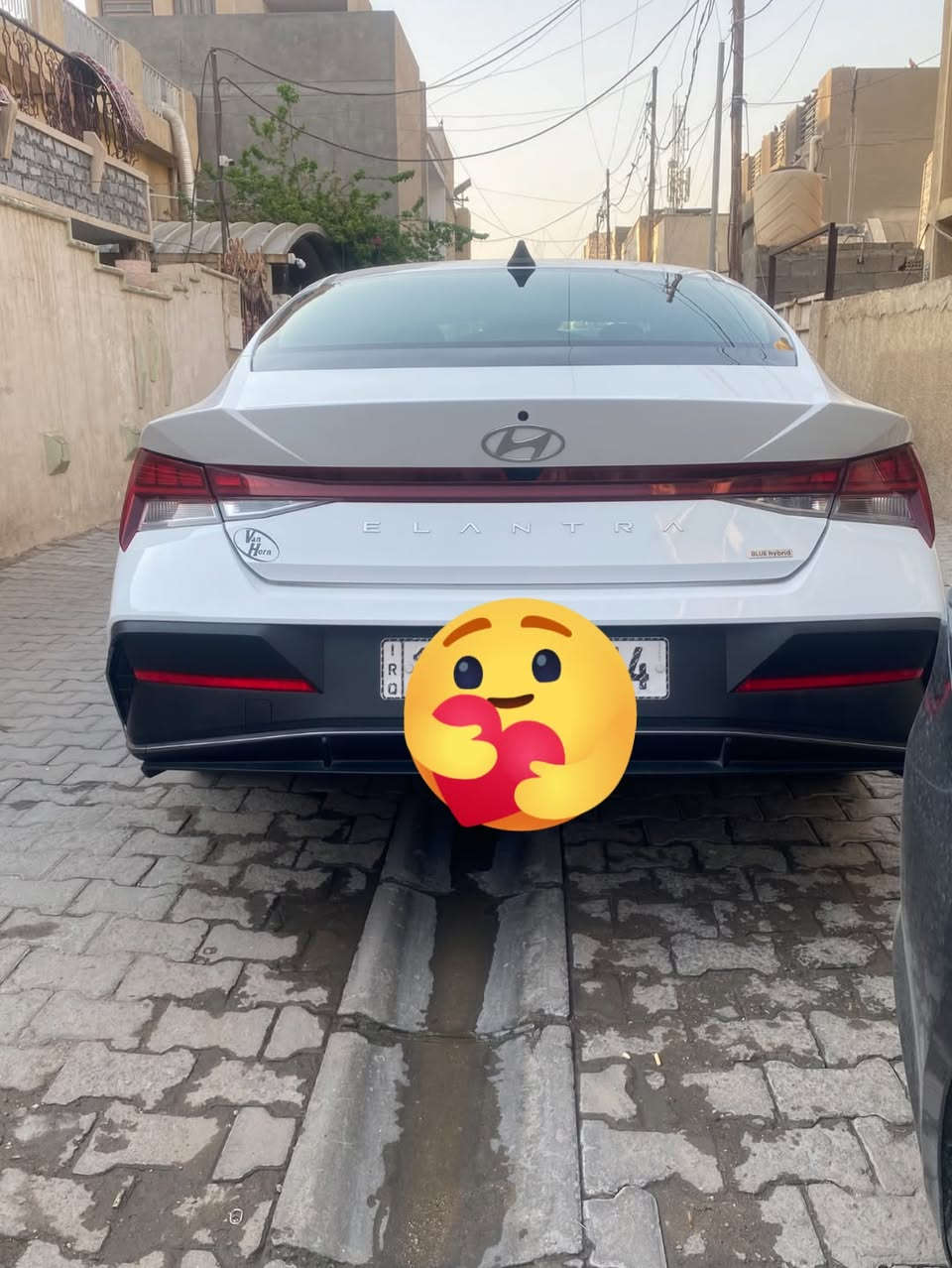 سلام عليكم
بيع فقط النترا هايبرد بلو امريكي
موديل 2024 
بانزين +هايبرد 
فول مواصفات ما عده فتحه 
حادث كما موضح في السونار  
تايرات امامي جديده 
بصمه 
تشغيل عن بعد
سبير معه العده كامله
شاشه كبيره 
رادار امامي وخلفي
مانع انزلاق
مكينه وكير كفاله عامه
هزاز ستيرن
تحويل ثاني يوم 
صاعده هزة جديدة
اشاير بالمري
مثبت سرعه 
العنوان بغداد الدوره
رقم الهاتف ***********
السعر 155 ورقه وبيه مجال حك الجيه
ماشيه السياره 40ميل
