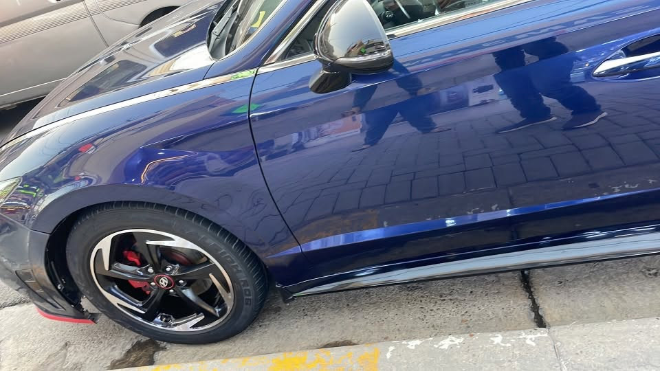 تخم ويل 18 جدا نظيف مع التاير نص عمر للبيع 
18-225-55 تاير عالي ميجغد  وليس الرياضي  بغدغد الدوره ***********
