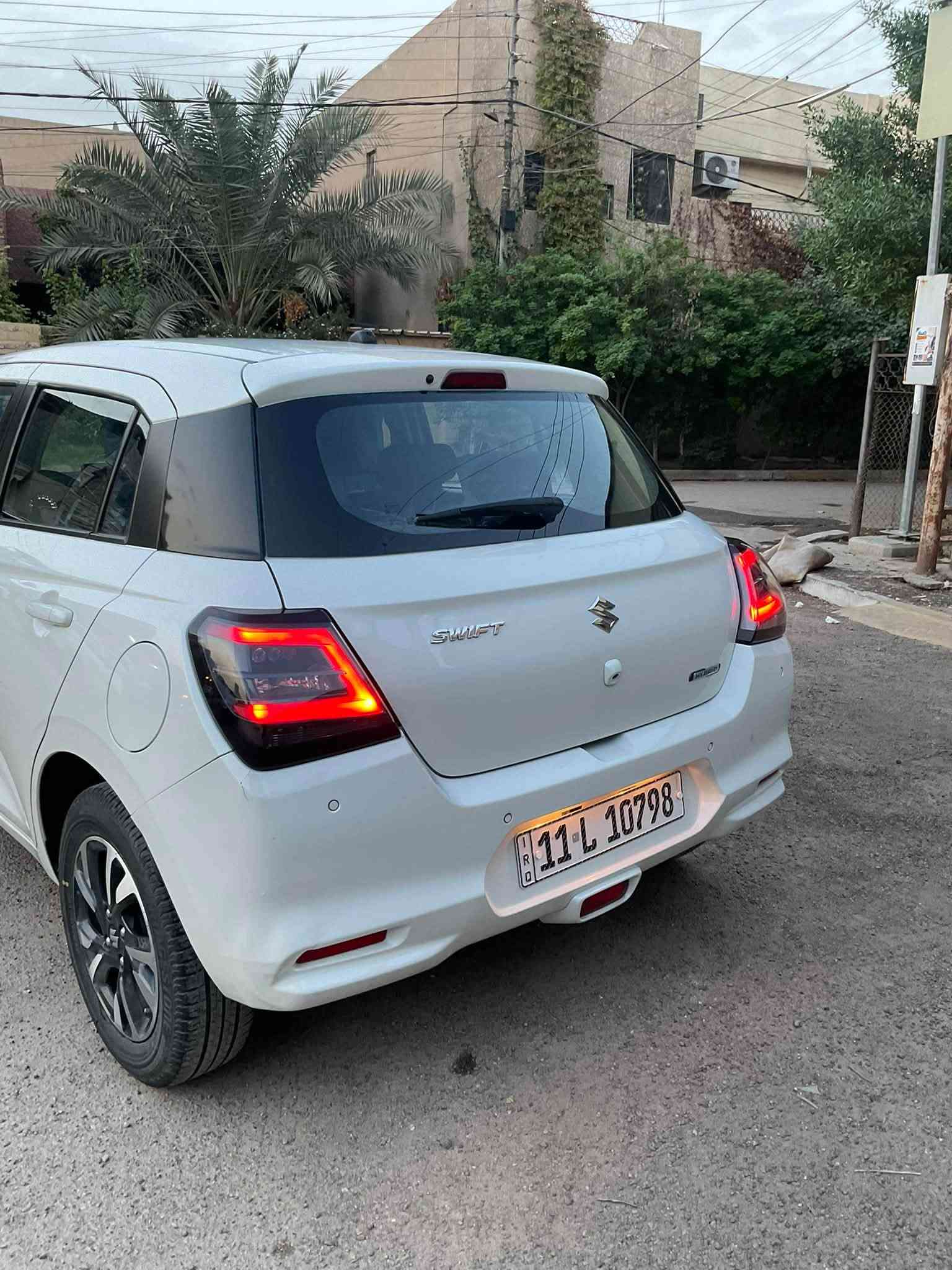 سويفت هايبرد • ٢٠٢٥ • ماشيه ٢٢٠٠٠