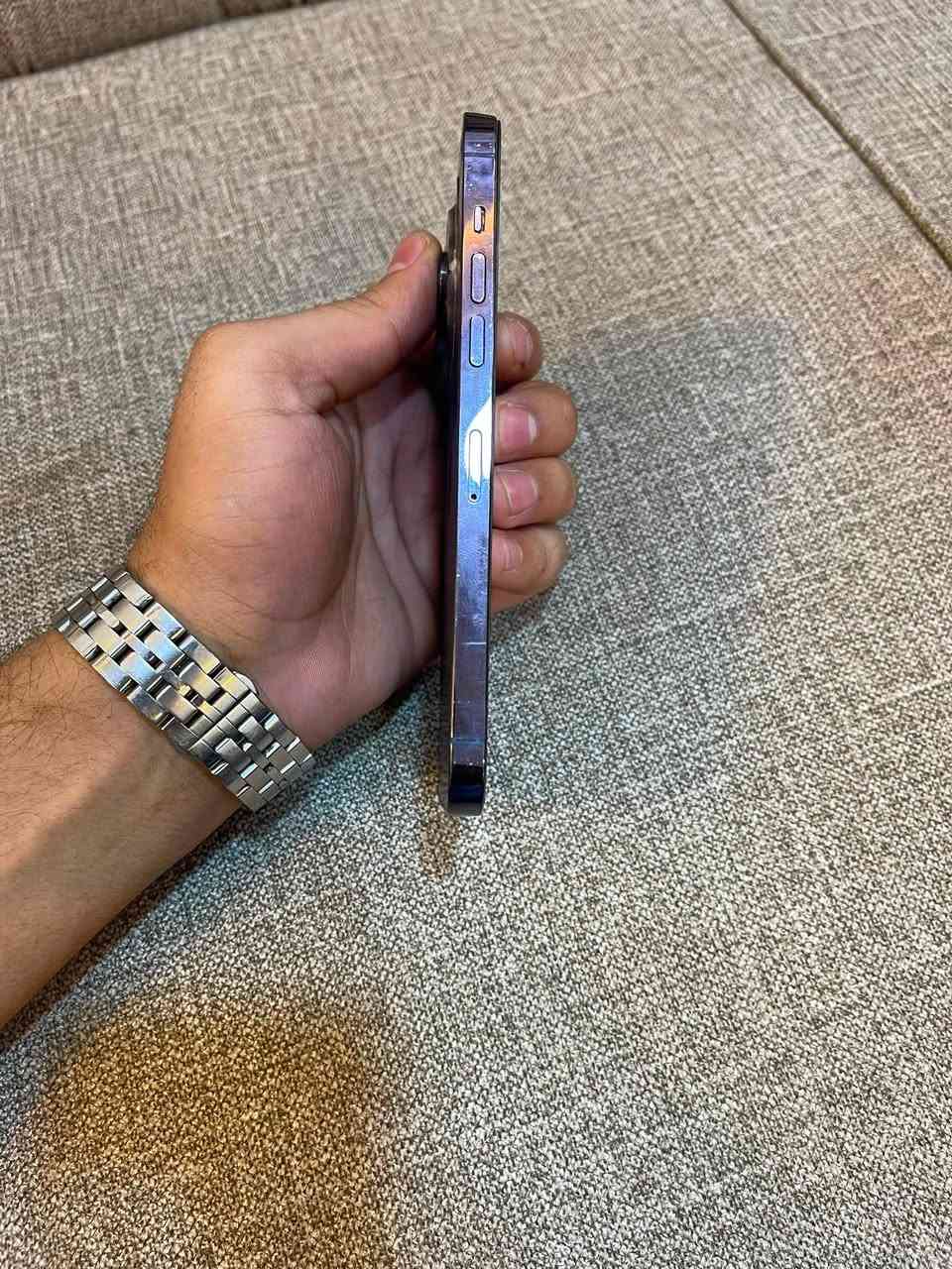آيفون 14 برو ماكس ذاكره 256بطاريه 94 السعر 650 أو مراوس البصره تحسينيه
***********
