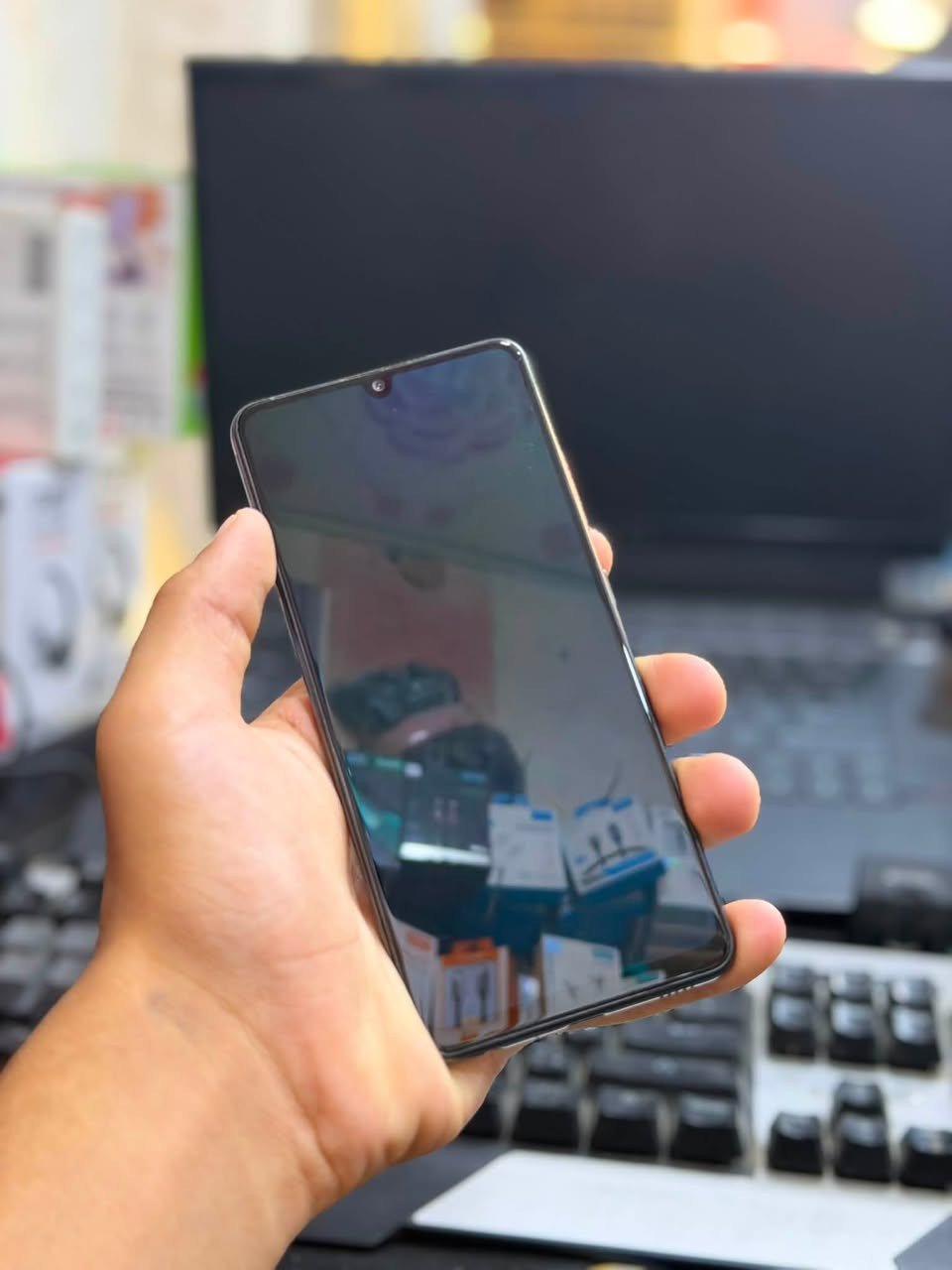 📱 للبيع Samsung Galaxy A32

✨ جهاز نظيف وحالة ممتازة
📱 Galaxy A32 – SM-A325F/DS
📸 كاميرات خلفية متعددة
🔋 أداء جيد للاستخدام اليومي
📲 الجهاز شغال وجاهز للاستخدام
🛑 ذاكرته 128
🛑 جهاز جدا نضيف مكفول وعلفحص 

💰 السعر: 140
📍 الرقم: [ *********** ]

للمهتمين والاستفسار مراسلة خاص 📩
