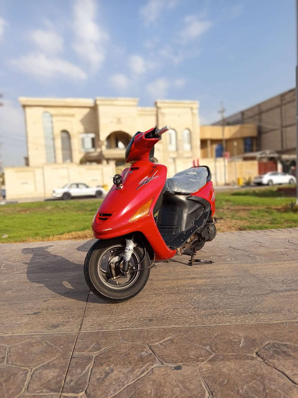 سلام عليكم دارجه فراشه للبيع فحل دراجه اي نفص مابيه هندر وسلف مال جناي مجفته مره وحده  وشرط غراض تايوان اصليه مو تجار وبلاديه مامبدل بيه أي شي بيه تراي وين ماتريد عليه شلعه تخبل العنوان البصره قبله ***********
