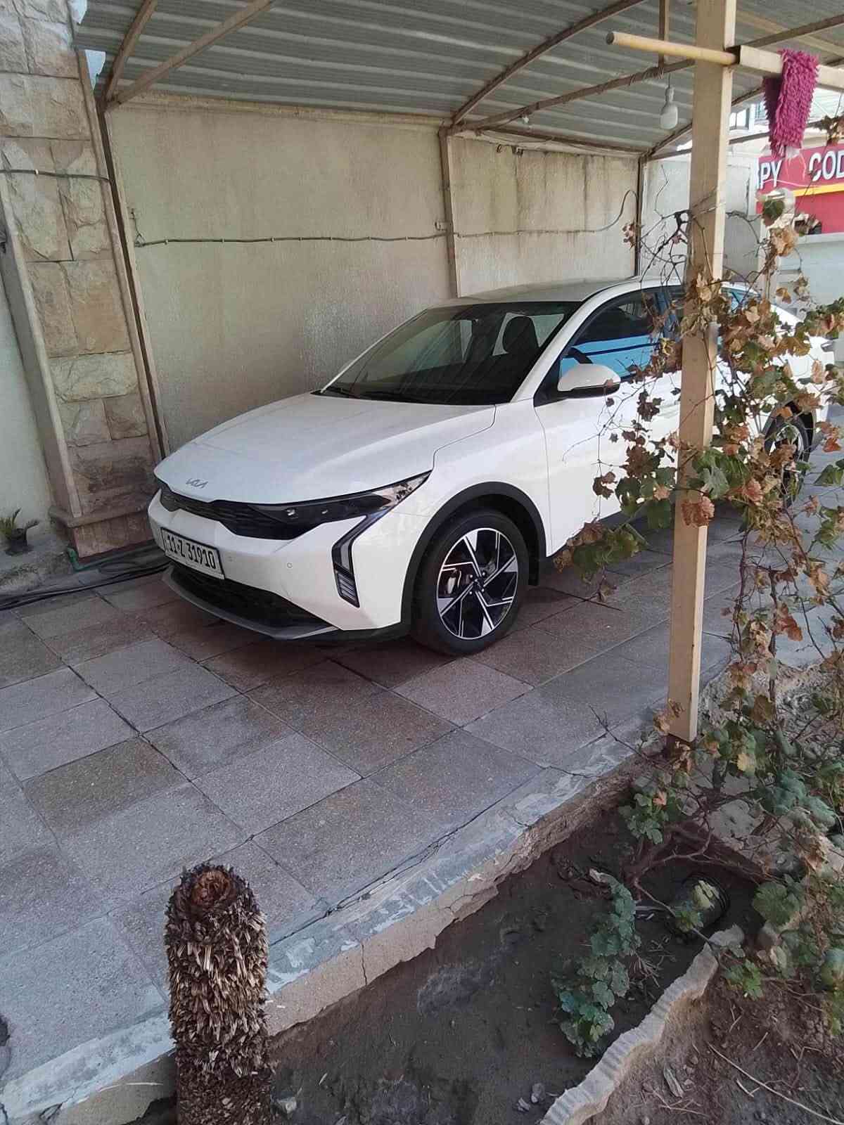 كيا كي ٣ موديل ٢٠٢٤ ماشيه ٤ المكسيكي مو الصيني محرك ١٦٠٠ كير اي تي المرغوب فول مواصفات كفاله عامه رقم بغداد السياره بصمه كامره ويل ١٧ حساسات امامي لدات امامي خلفي السعر ١٧٠ ورقه مكاني زيونه الاتصال ***********
