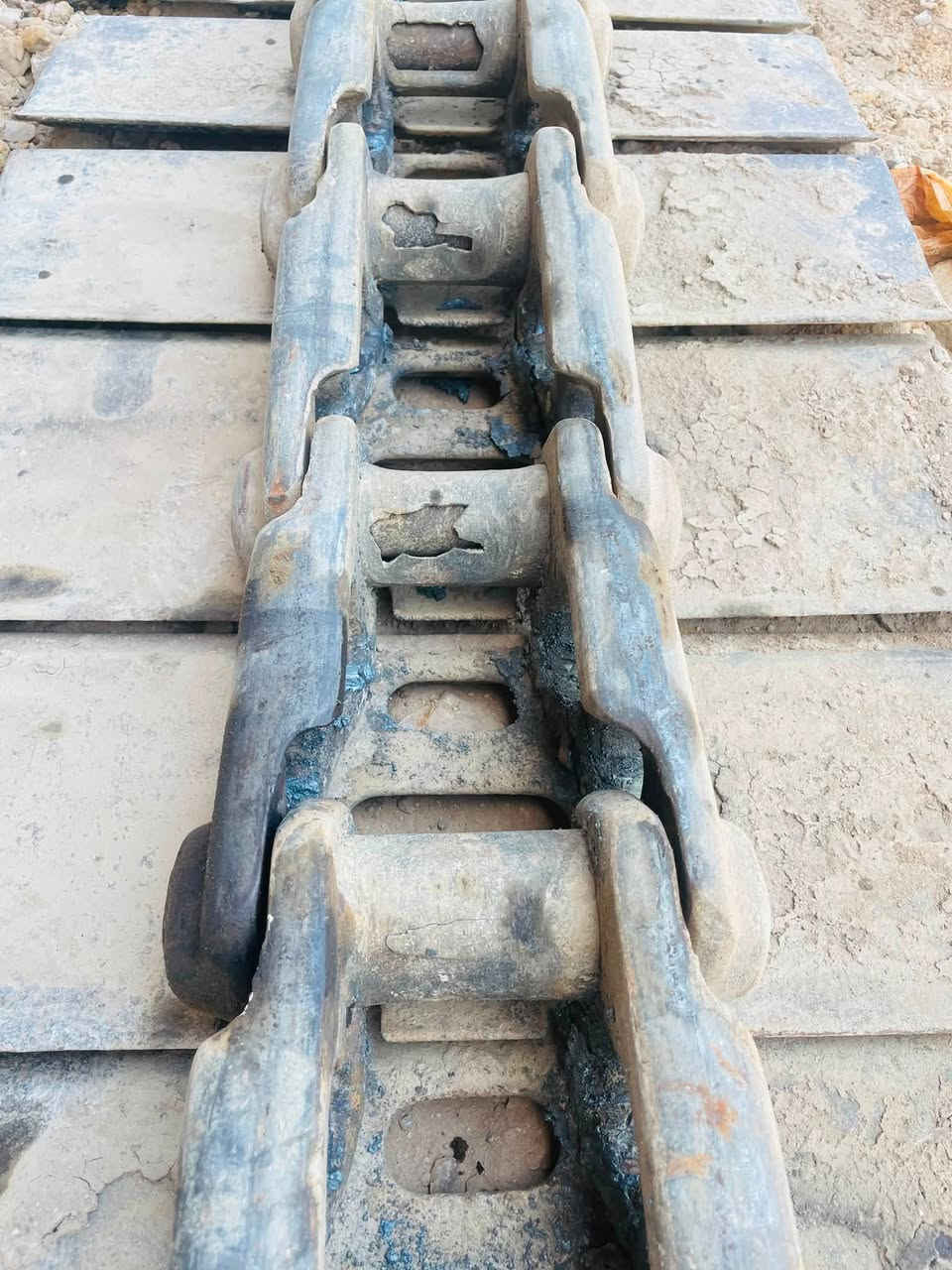 تجفيت زوج زناجيل حفاره تبديل بوش 
گراج ابو مالك 
لتصليح كافه انواع زناجيل المكائن الثقيله 
احجام صغيره متوسط عملاق باحدث اجهزه البريص 
قطع غياره مستخدم وجديد  
📍بغداد جرف النداف ‭
‭***********‬
واتساب ***********
