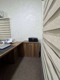 مكتب • بغداد • قابل تفاوض