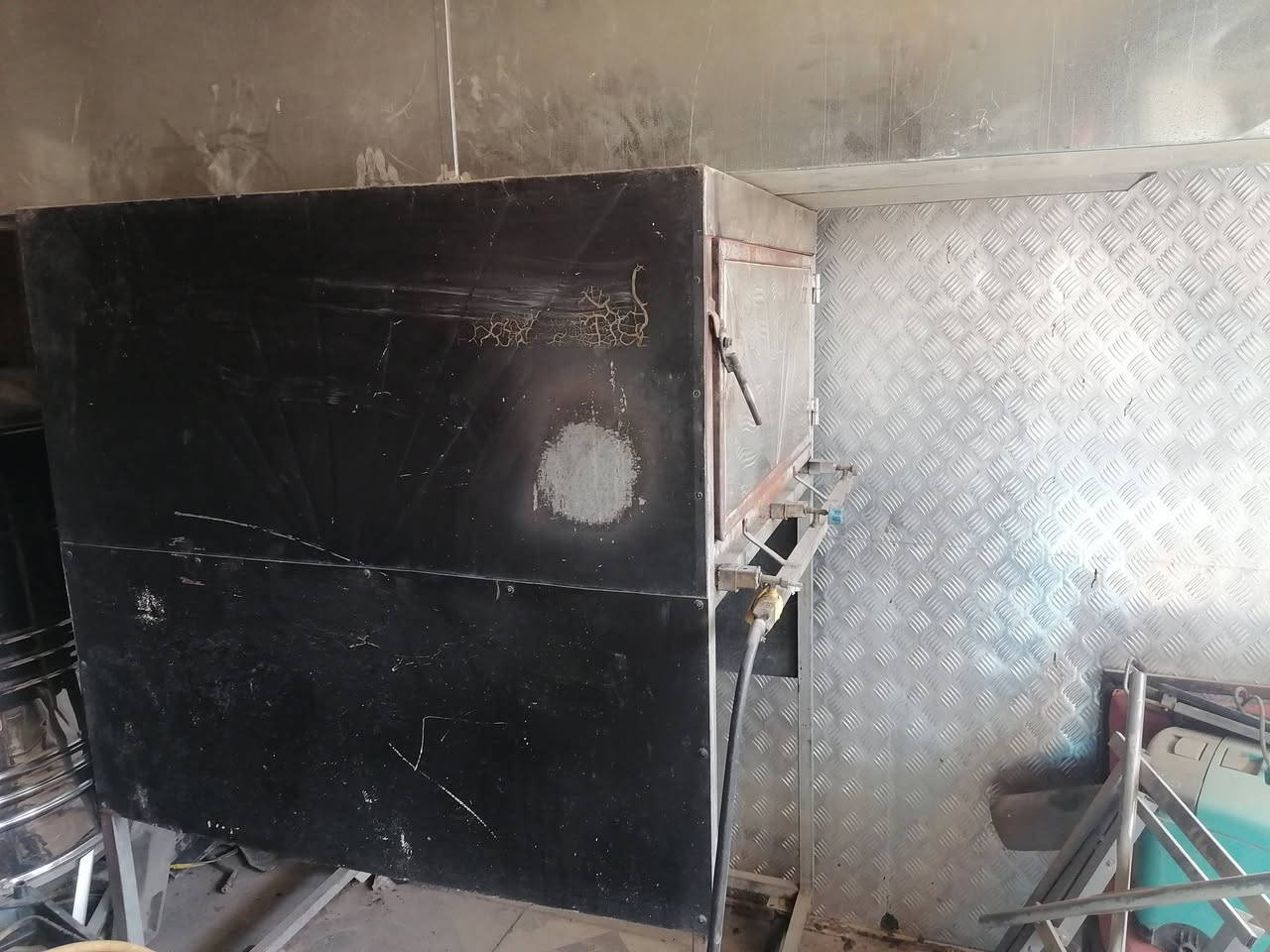 فرن شغال حراري وجه استيل للبيع وبسعر السوك و بي مجال
***********

