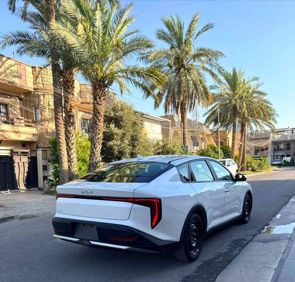 السلام عليكم KIA K4 2025 LX وارد امريكي
بصمة  / هندبريك دكمة  / لايت LED  / مكينة 2000 دوش / شاشة كبيرة متصلة ديجتال   / اوتو هولد / LED امامي وخلفي / قيادة ذاتية / كامرة دوارة / رادار تعديل مسار / اوتو بريك / مود درايف / تحكم ستيرن / كروس سرعة /مانع انزلاق / بلوتوث / اواكس / USB / ماشية 4000mi 
حادثه موضح بلصور مبدل بنيد ومصبوغ فقط السيارة شرط السونار بدون دواخل بدون شاصي بدون لغد ايرباك استيرن 
مكان السيارة بغداد البلديات 
للتواصل *********** 
ملاحضة السيارة بدون رقم دخول جديد
رجاءاً بدون خاص راسل واتساب وبخدمتك
