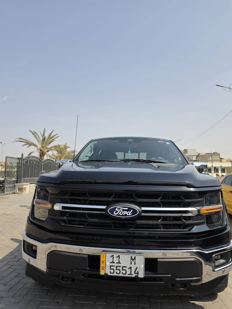 فورد F-150  هايبرد 2024 
وارد أمريكي محرك 3.5L PowerBoost V6 
توين تيربو هايبرد 430 حصان
ماشية 33 ألف ميل قابلة للزيادة
بجم كبس بدون إيرباك
حادث فقط بارد بدون فتح او صبغ او ايرباك او تبديل

رقم بغداد حمل أصفر الجديد
باسمي تحويل مباشر
اقتصادية جداً
كاميرات 360 درجة (5 كاميرات)
دفع ثنائي ورباعي وأوتو
دبل ثقيل
دفلوك
8 وضعيات قيادة
باب طويل
بدي قصير المرغوب
حساسات أمامية وخلفية
نقطة عمياء
رادار أمامي وخلفي
تنبيه وتوقف تلقائي
تحديد مسار
قيادة شبه ذاتية
قارئ علامات الطرق
لايتات أوتو
هاي بيم أوتوماتيك
أمامي وخلفي
شاشة وسطية كبيرة
شاشة عدادات إلكترونية كبيرة
كشنات  تدفئة
تحكم كهربائي 
مرايا كبيرة فول تحكم كهربائي
مخارج كهرباء داخل وخارج السيارة
نظام صوت براند معروف
بصمة تشغيل
فتح ذكي
إنارة محيطية داخلية وخارجية
تشغيل عن بعد
أوتو هولد
وبيها بعد مواصفات هواي
السيارة ترايك بيها وين تريد
لأي استفسار أو صور الحادث 
التواصل عبر الاتصال أو الواتساب

✅ الـسـعـر رقم 32500 دولار 

مكاني: بغداد / السماوة
رقم  ***********
