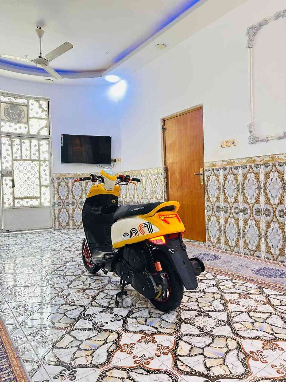 السلام عليكم للبيع ماكس بوليسي مديل 2025 ياباني شرط زيرو دراجه جديده بلاد 49 ما مفتوحه دراجه كارتون ما بيه اي نقص وشرط احلا من الصور السعر750 وبيه مجال رقم الهاتف *********** مكان بصره القرنة, البصرة
