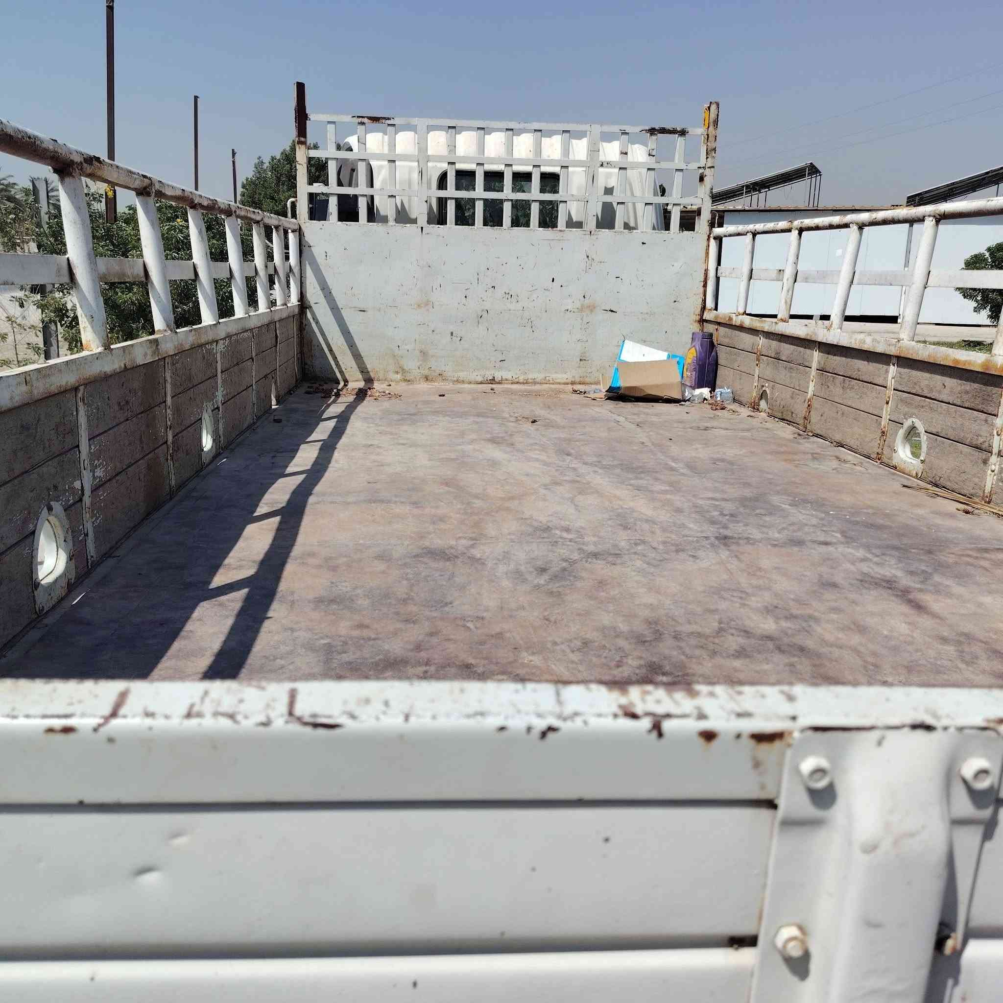 لبيع الطول خمسه متر ***********
