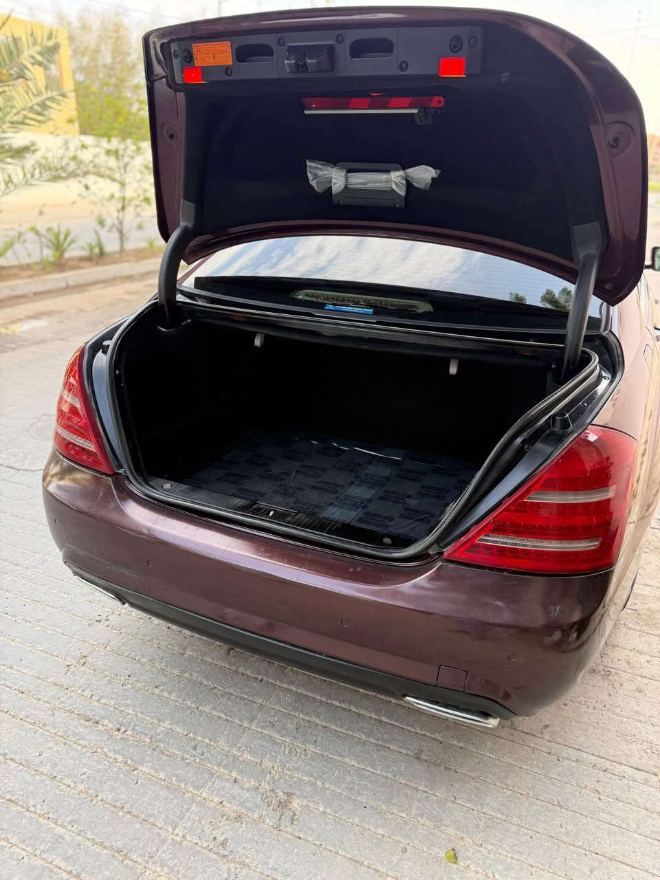 مارسيدس 2006 s350 6v
السعر 139 وبيها مجال 
محدثه 13 
وارد ياباني رقم بغداد الجديد بأسمي
كفالة من الضربه والشواصي 
فقط صبغ رش اربع قطع
السونار مرفق بالمنشور
محرك وكير وتبريد شرط الفحص
مكاني نجف *********** النجف, العراق
